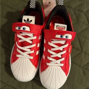 Adidas kids x Pixar cars lightning McQueen superstar sneaker